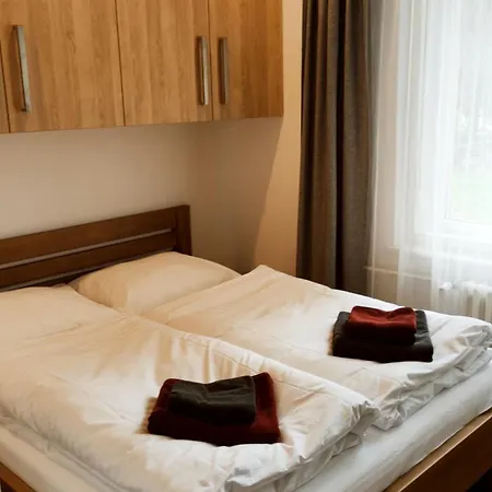 U Holubu Na Namesti Roznov pod Radhostem